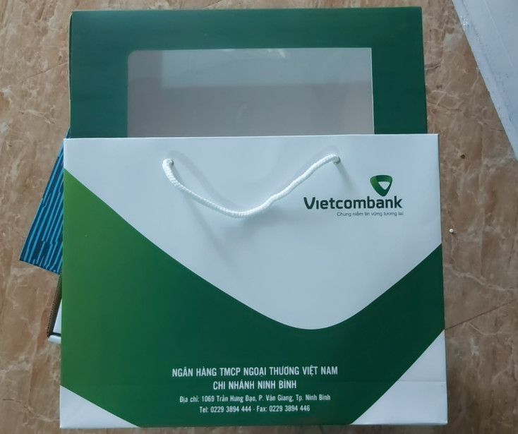 Hộp quà tặng Vietcombank